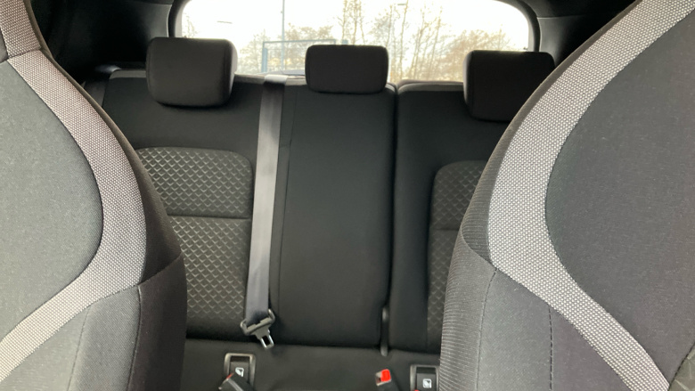 Nissan Juke 1.0 DiG-T N-Connecta 5dr DCT Petrol Hatchback